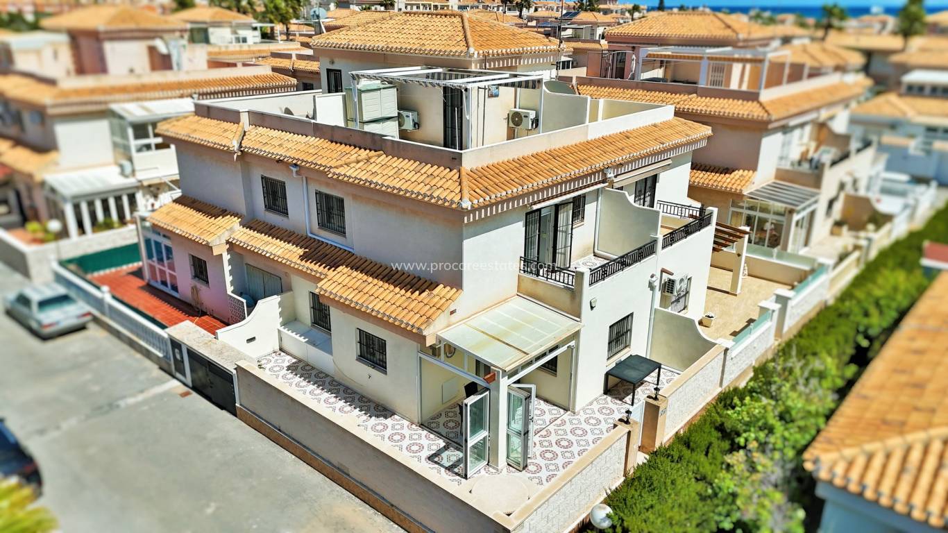 Resale - Town house - Orihuela Costa - Playa Flamenca