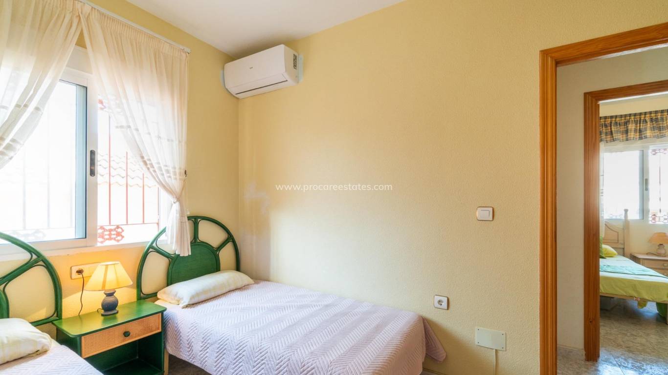 Resale - Town house - Orihuela Costa - Playa Flamenca