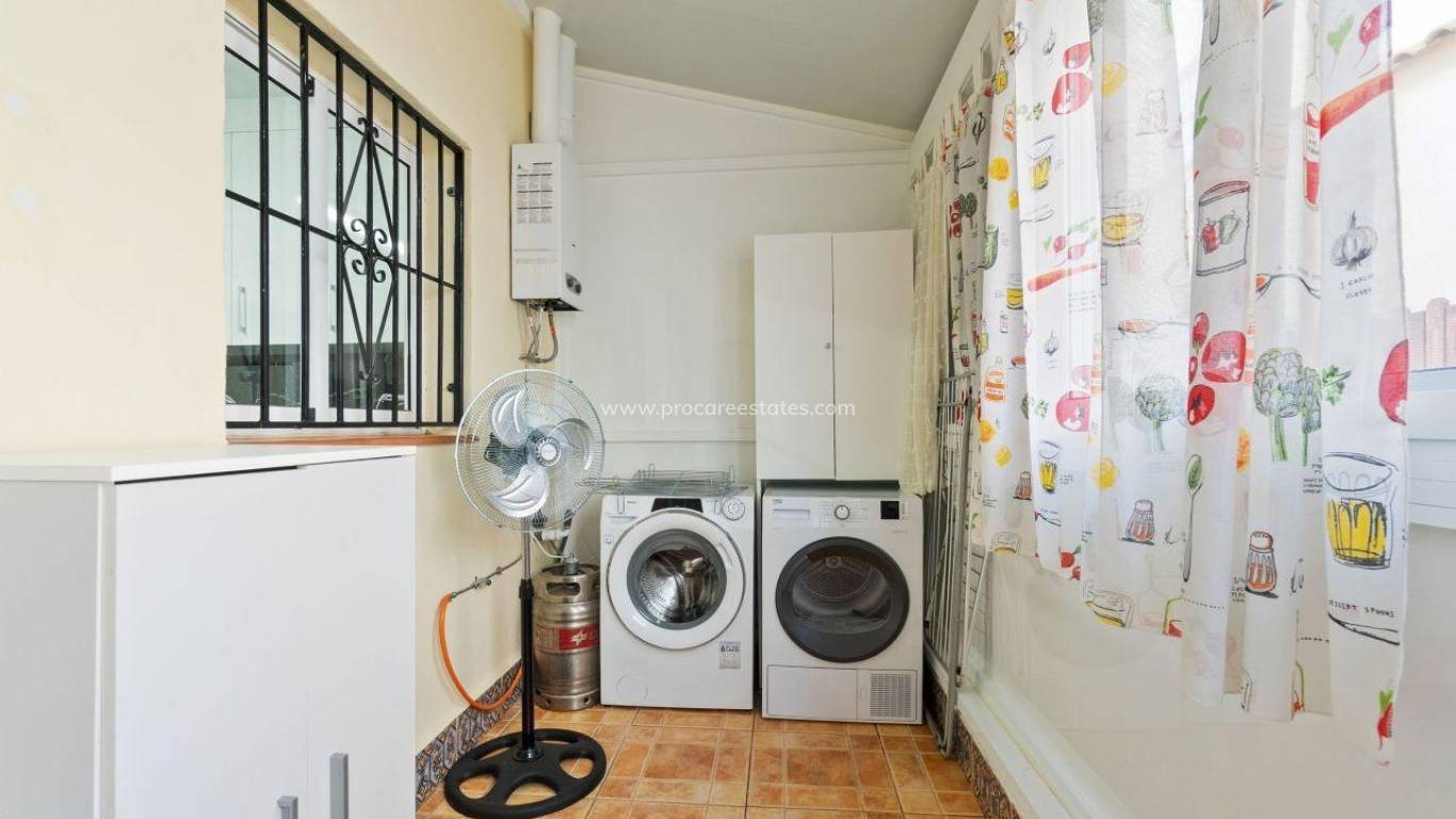 Resale - Town house - Orihuela Costa - Punta Prima