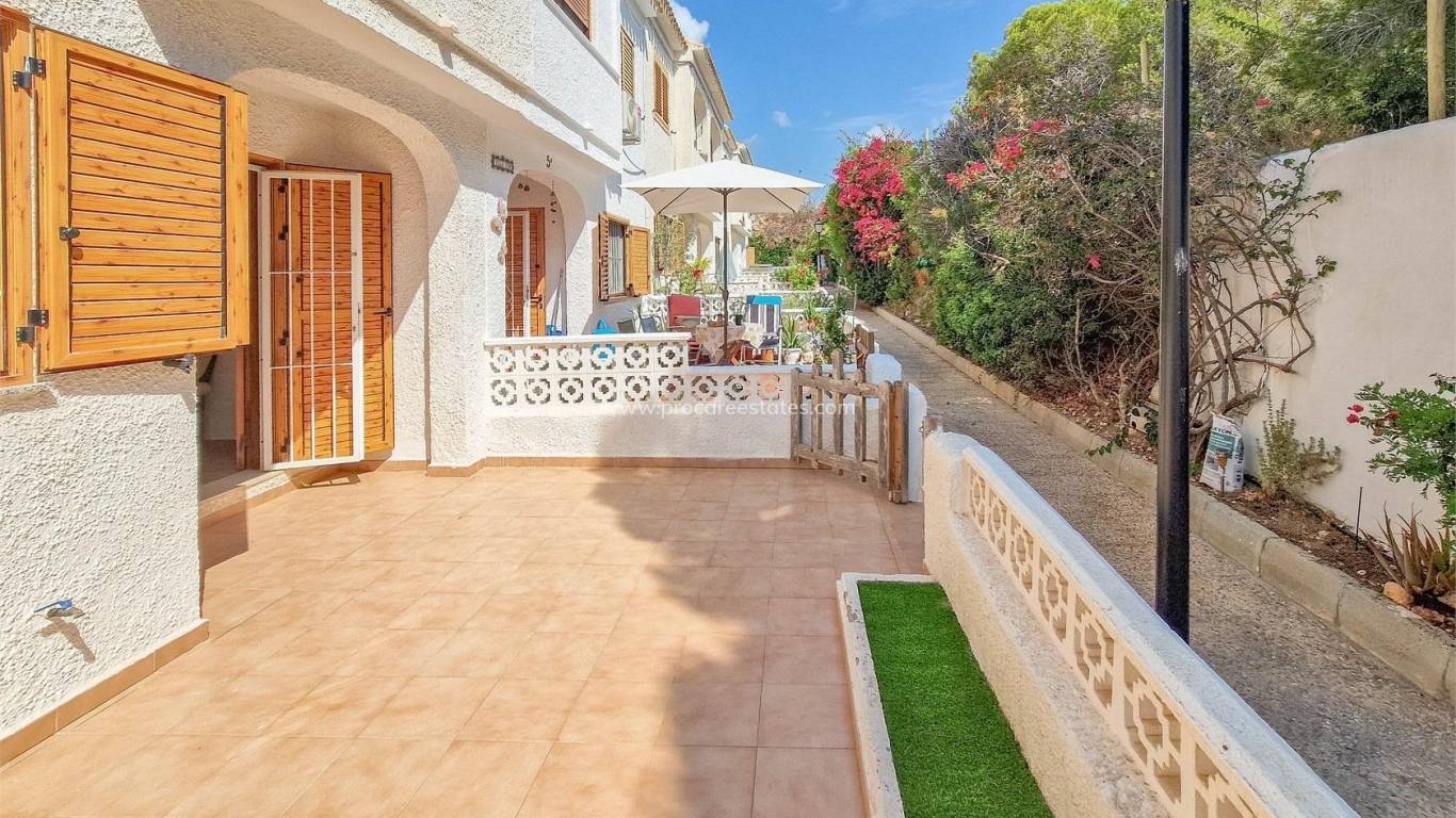 Resale - Town house - Orihuela Costa - Punta Prima