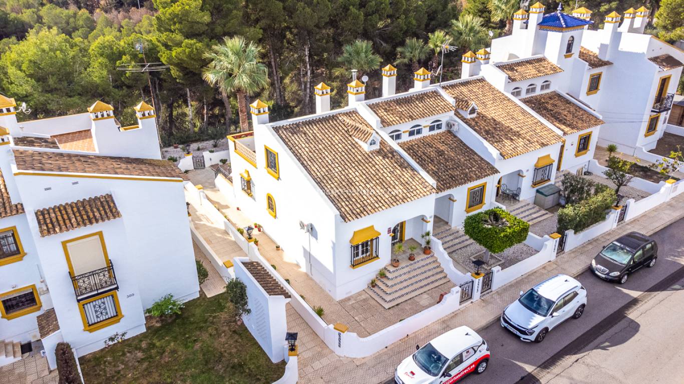 Resale - Town house - Orihuela Costa - Villa Martin