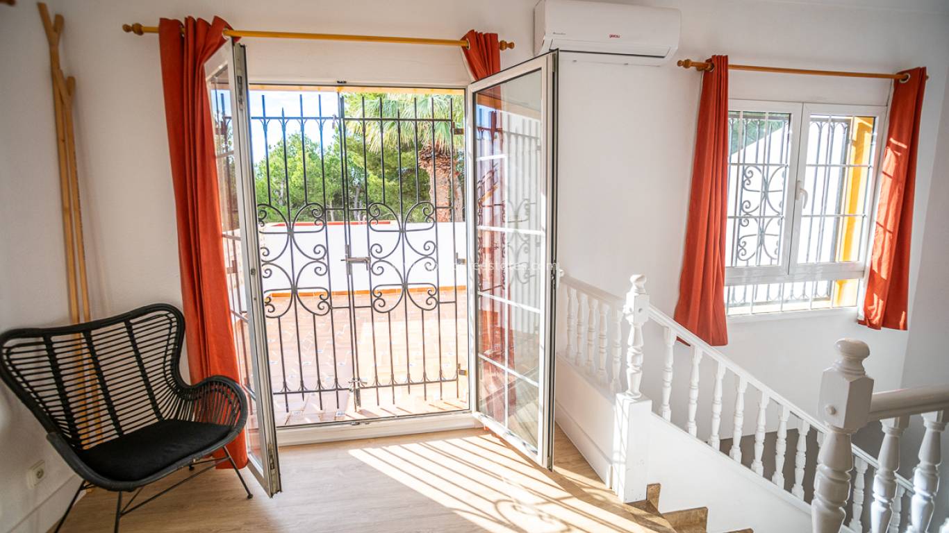 Resale - Town house - Orihuela Costa - Villa Martin