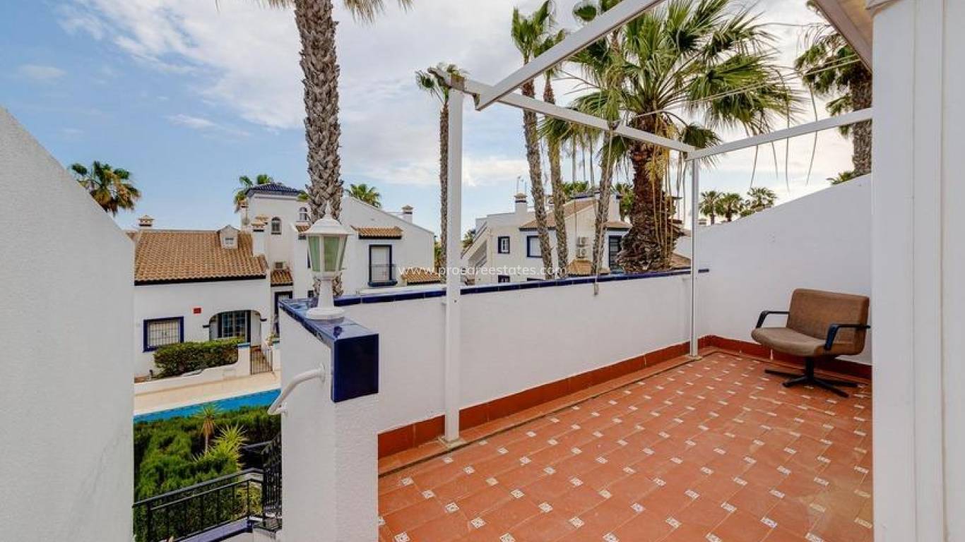 Resale - Town house - Orihuela Costa - Villamartin