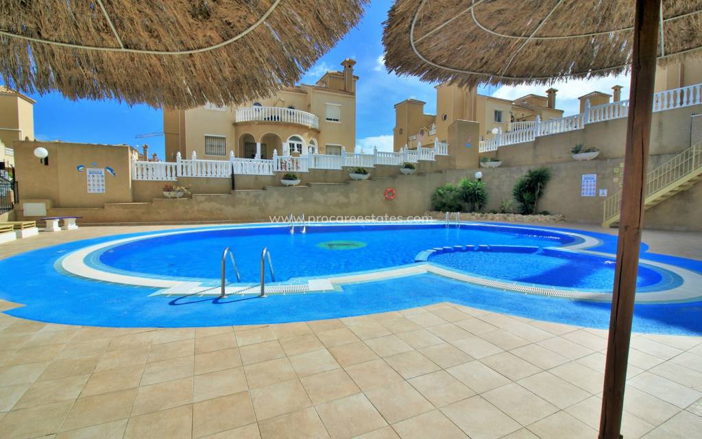 Resale - Town house - Orihuela Costa - Villamartin