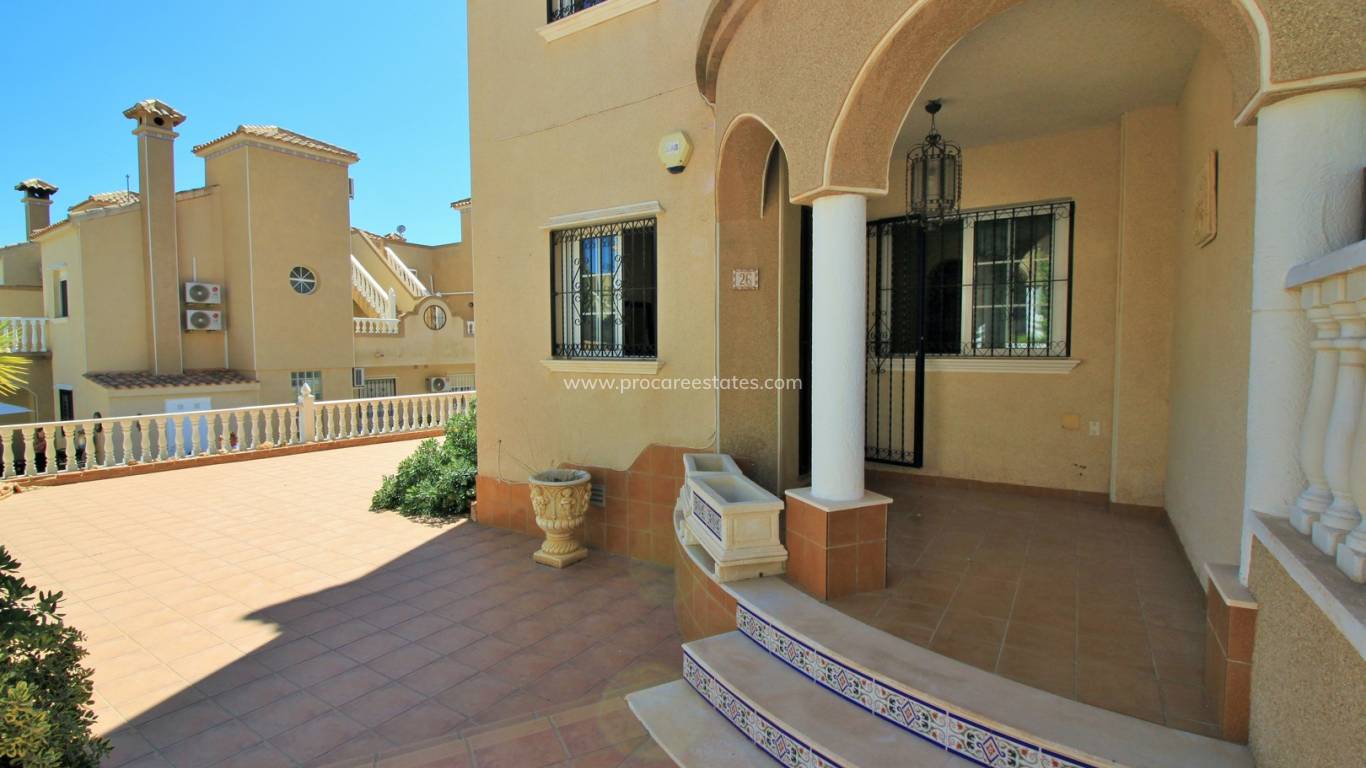 Resale - Town house - Orihuela Costa - Villamartin