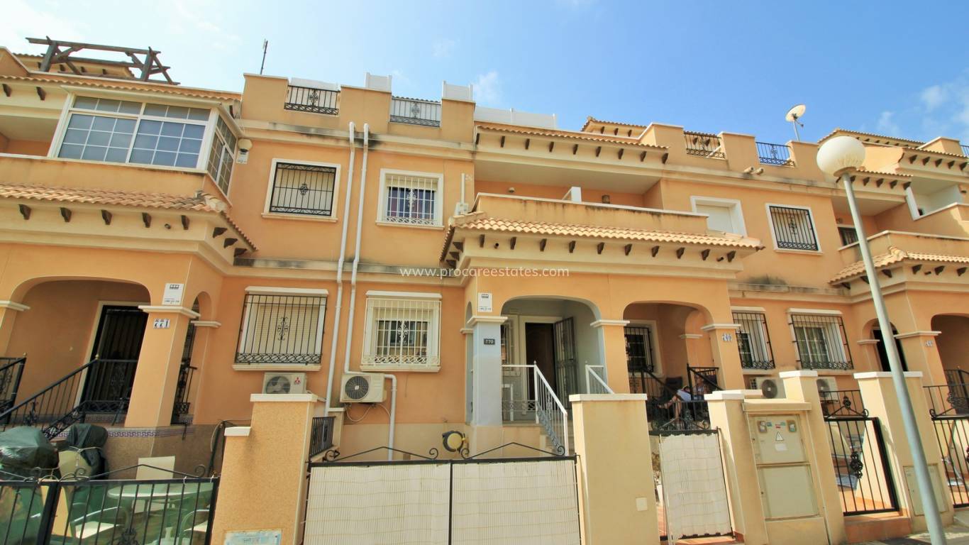 Resale - Town house - Orihuela Costa - Villamartin