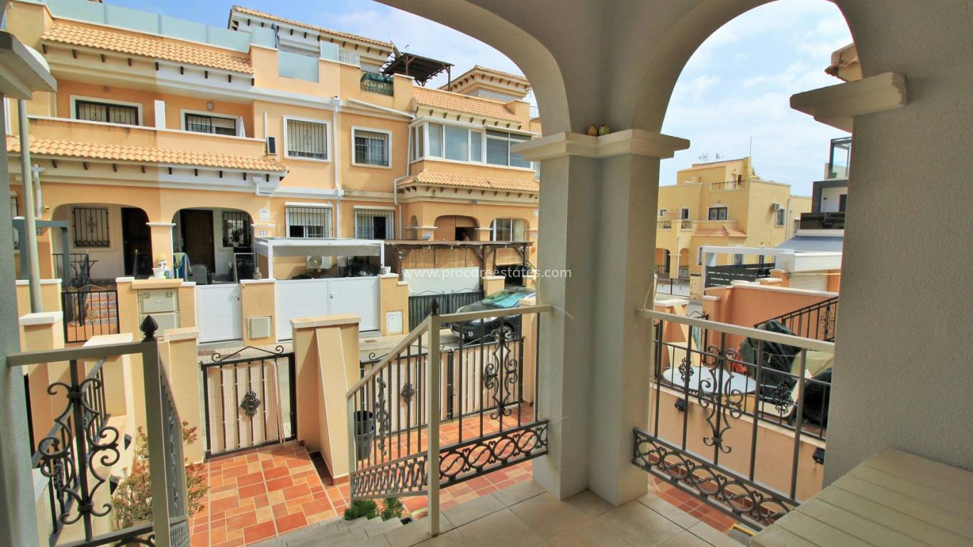 Resale - Town house - Orihuela Costa - Villamartin