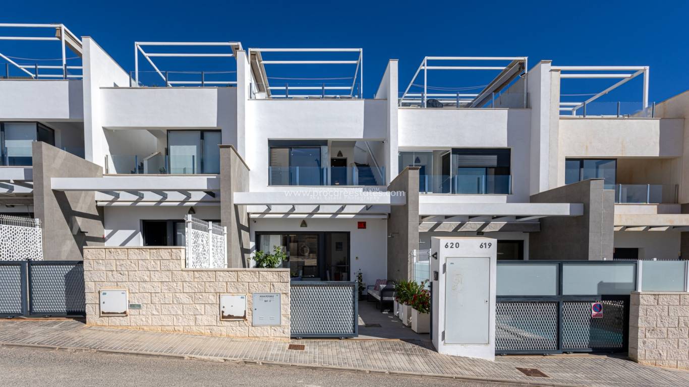 Resale - Town house - Orihuela Costa - Villamartin