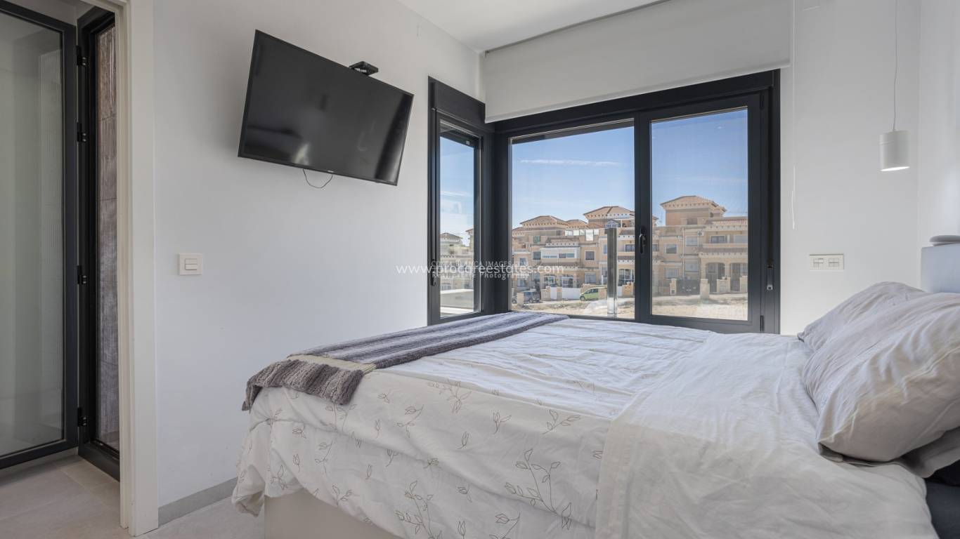 Resale - Town house - Orihuela Costa - Villamartin