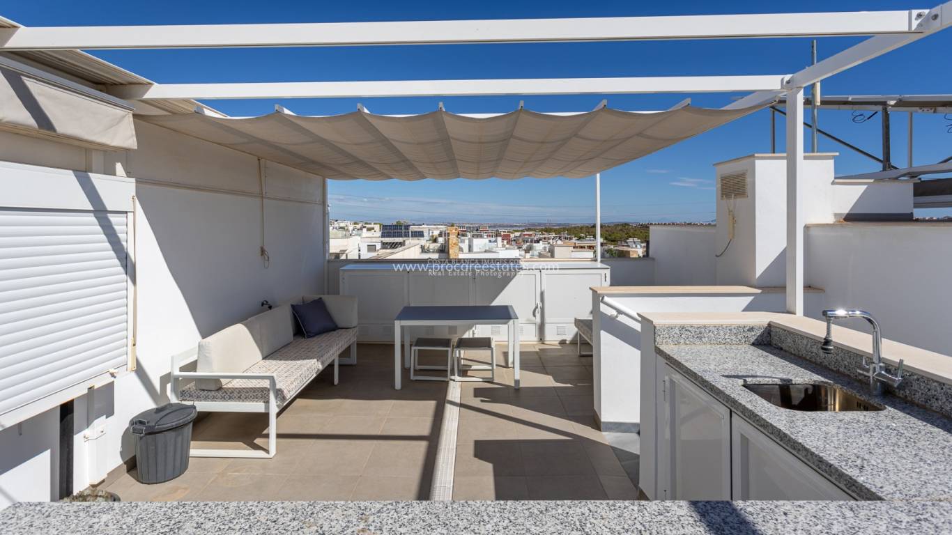 Resale - Town house - Orihuela Costa - Villamartin