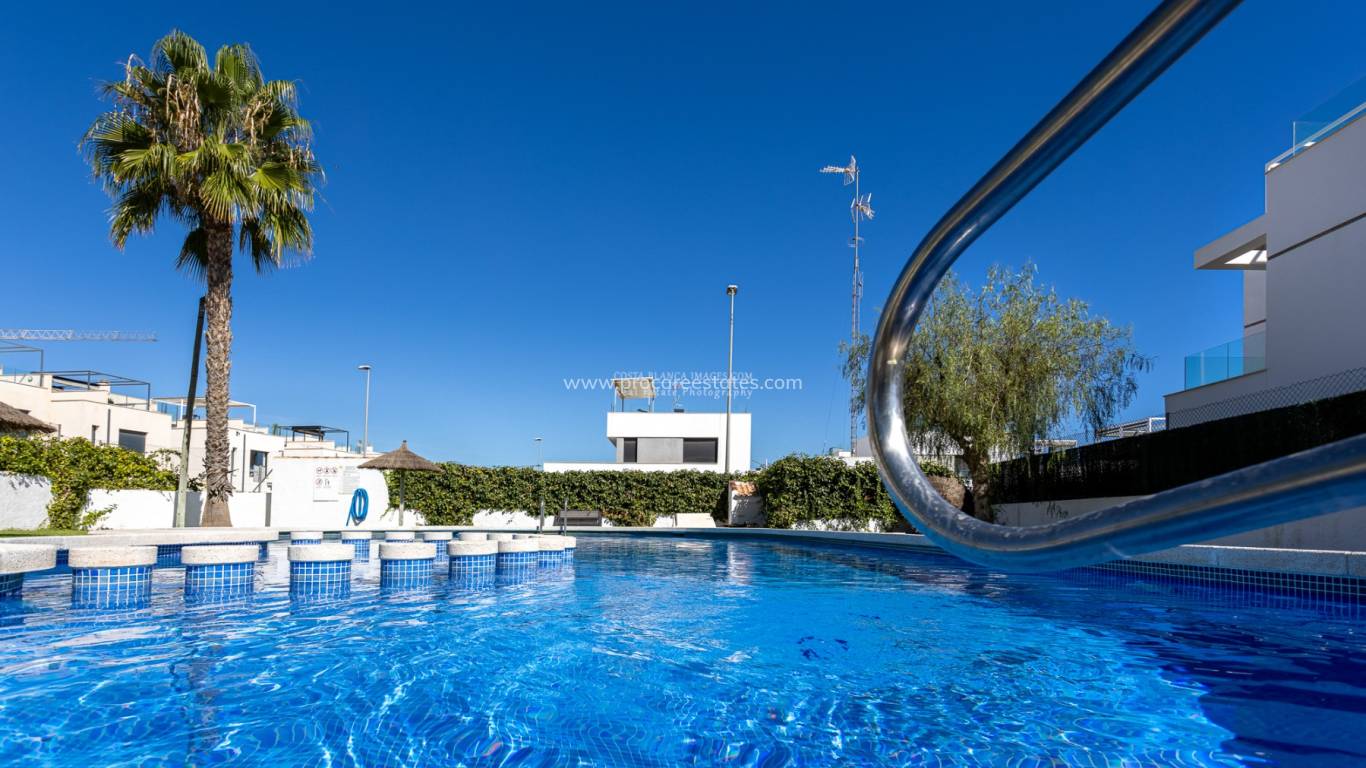 Resale - Town house - Orihuela Costa - Villamartin