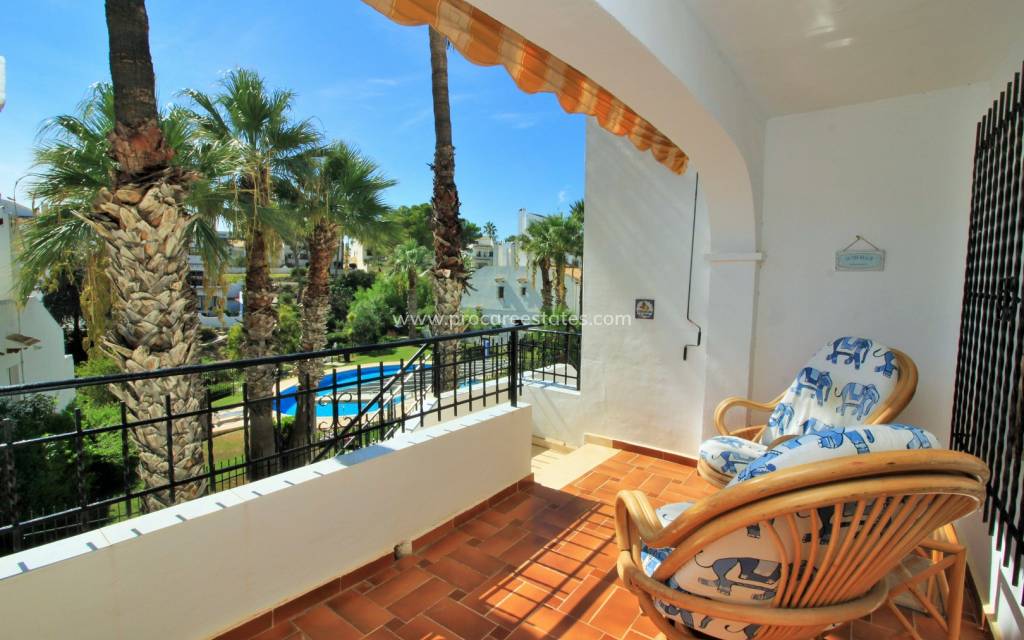 Resale - Town house - Orihuela Costa - Villamartin