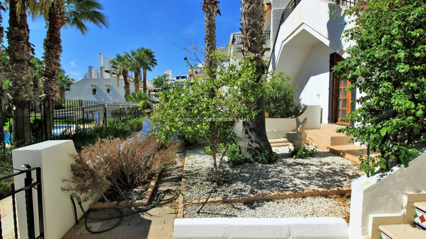 Resale - Town house - Orihuela Costa - Villamartin