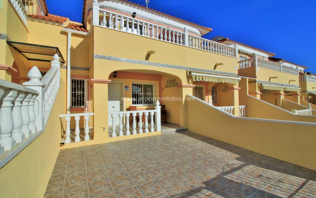 Resale - Town house - Orihuela Costa - Villamartin