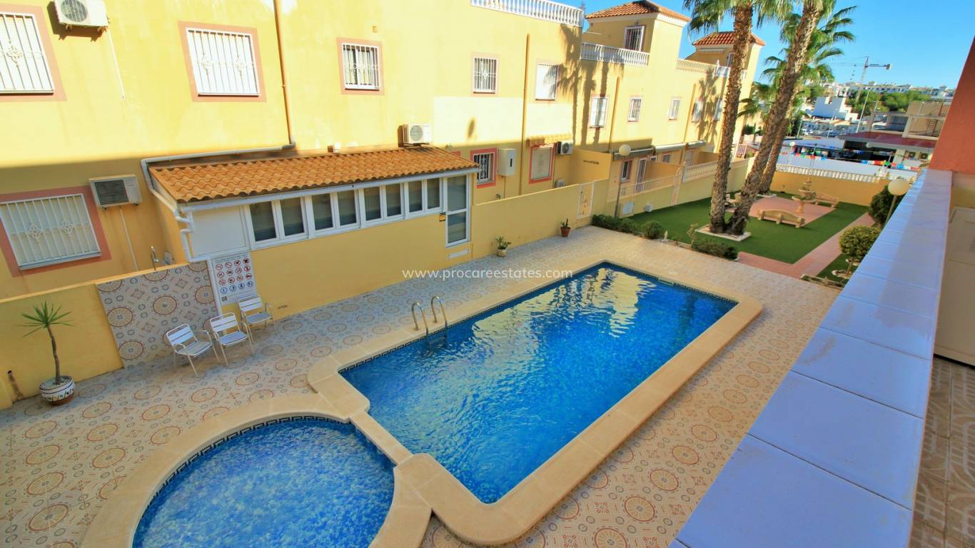 Resale - Town house - Orihuela Costa - Villamartin