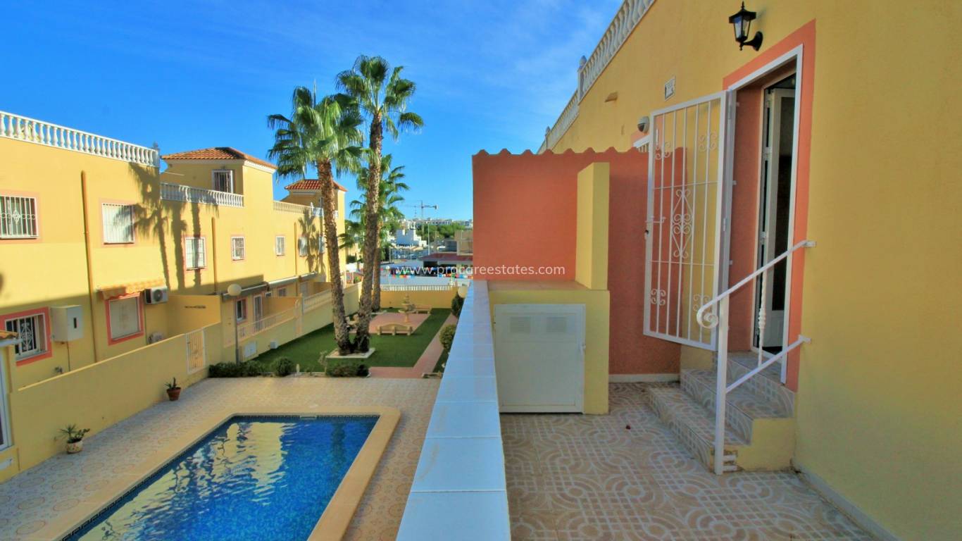 Resale - Town house - Orihuela Costa - Villamartin