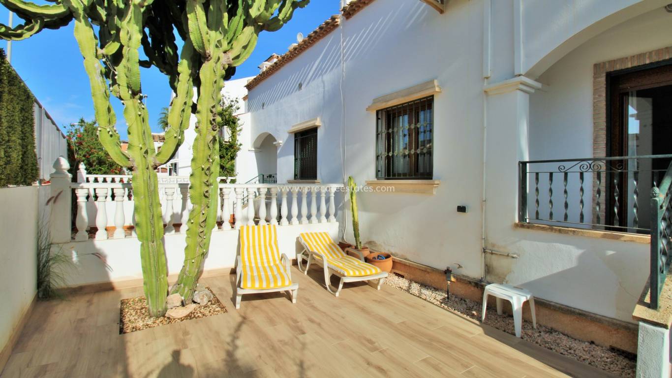 Resale - Town house - Orihuela Costa - Villamartin