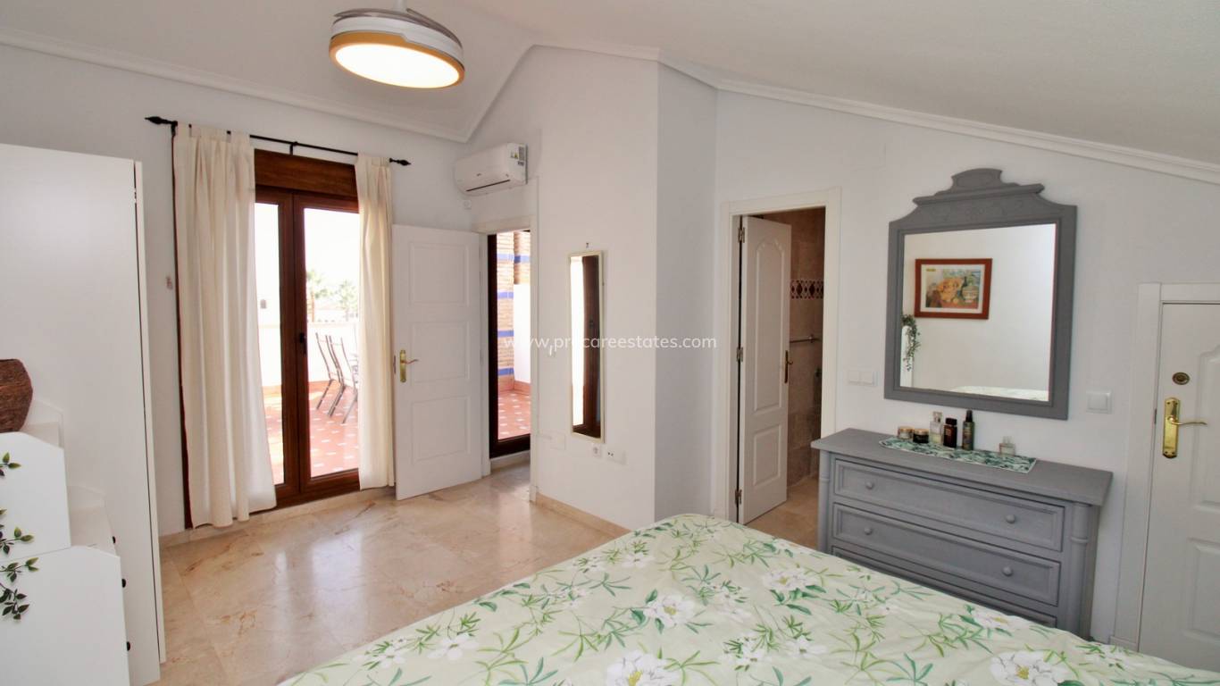 Resale - Town house - Orihuela Costa - Villamartin