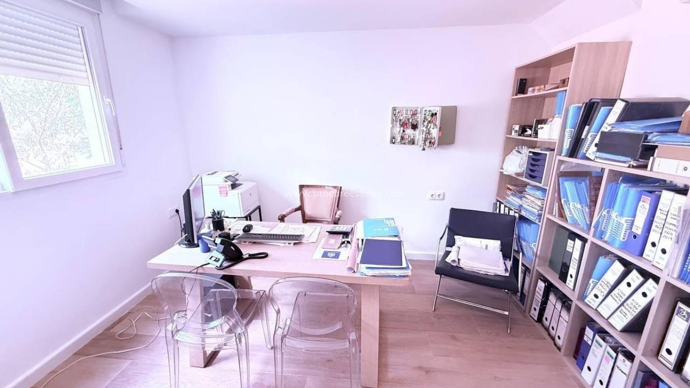 Resale - Town house - Orihuela Costa - Villamartin