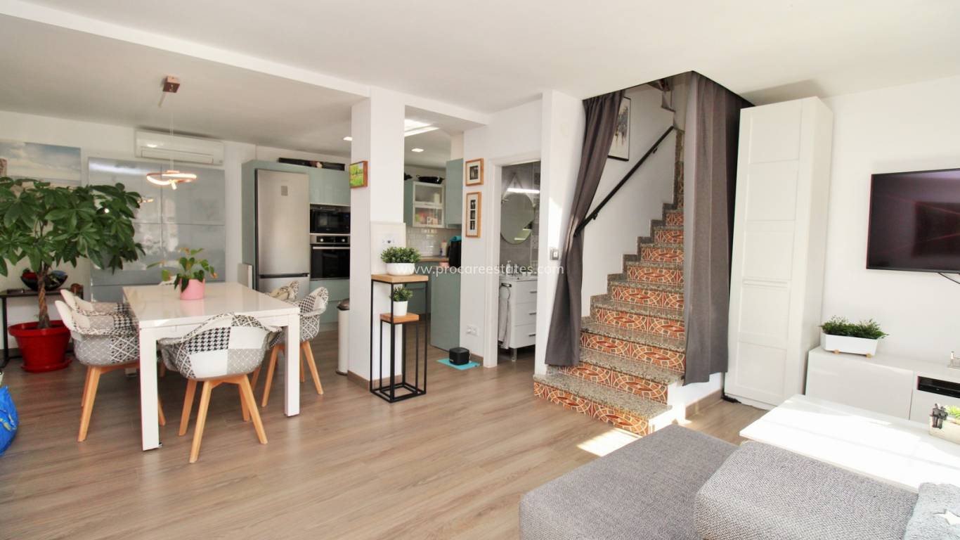 Resale - Town house - Orihuela Costa - Villamartin