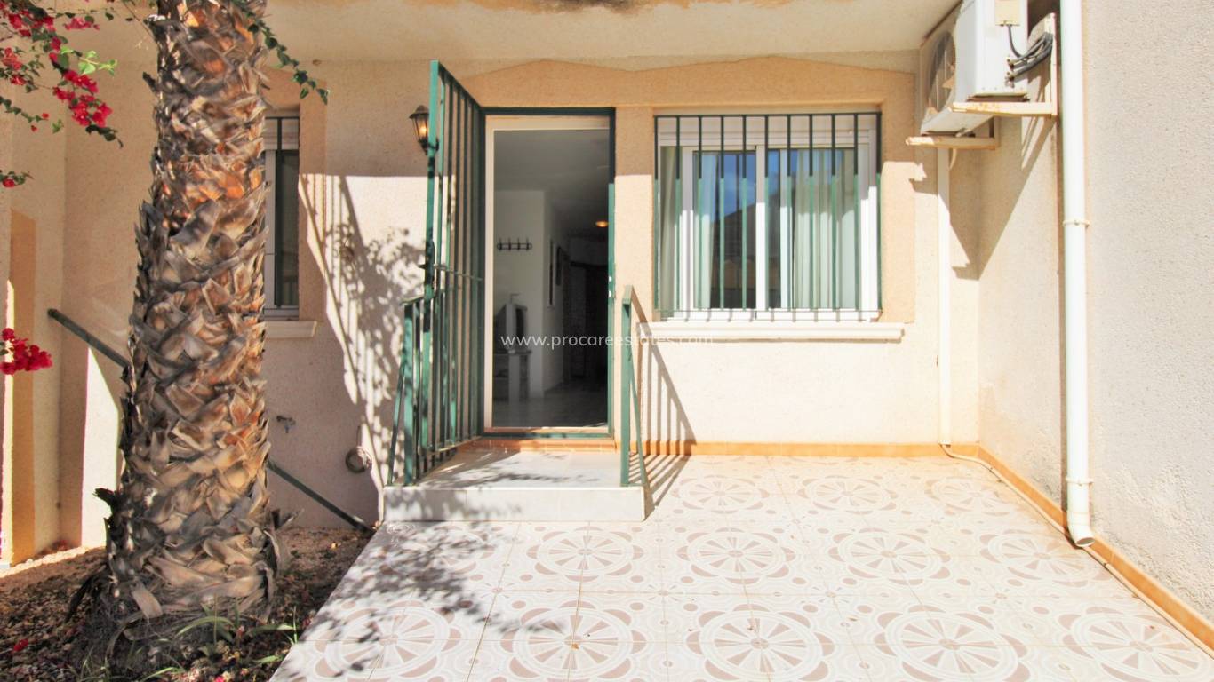 Resale - Town house - Orihuela Costa - Villamartin
