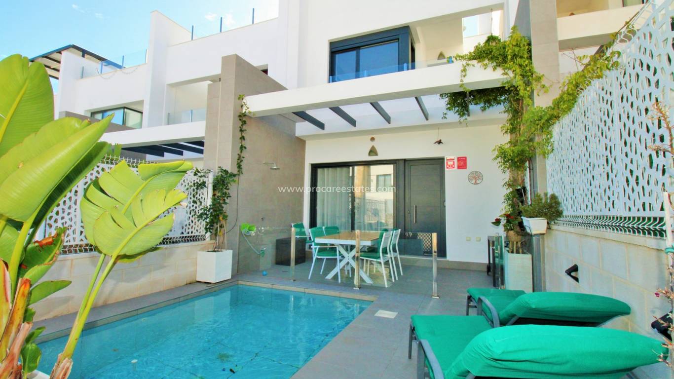 Resale - Town house - Orihuela Costa - Villamartin