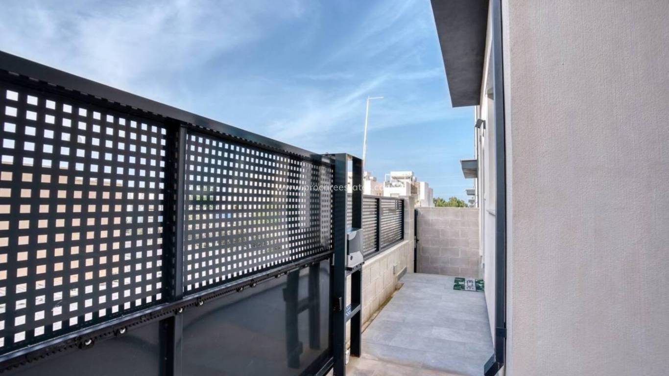 Resale - Town house - Orihuela Costa - Villamartin