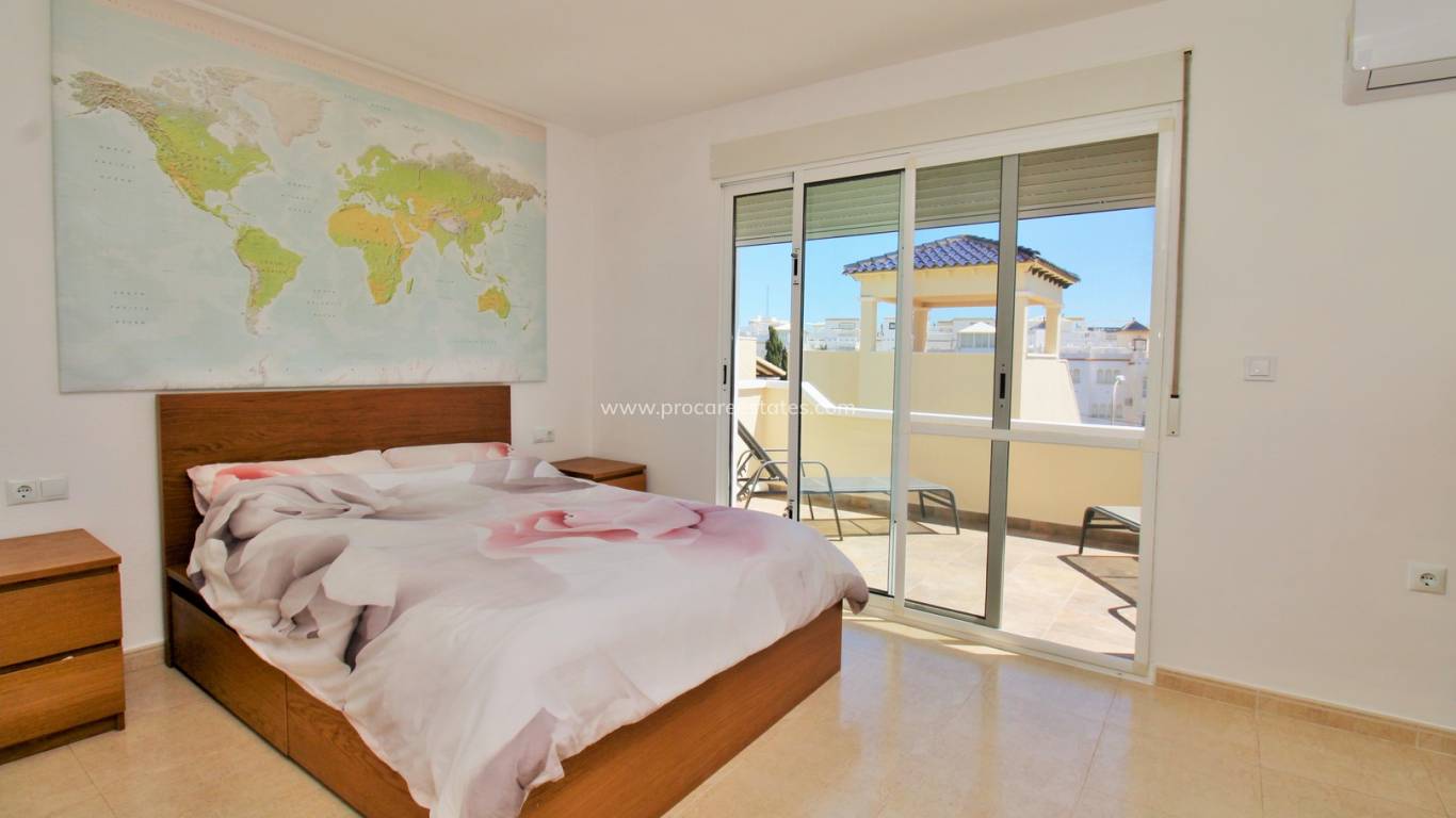 Resale - Town house - Orihuela Costa - Villamartin