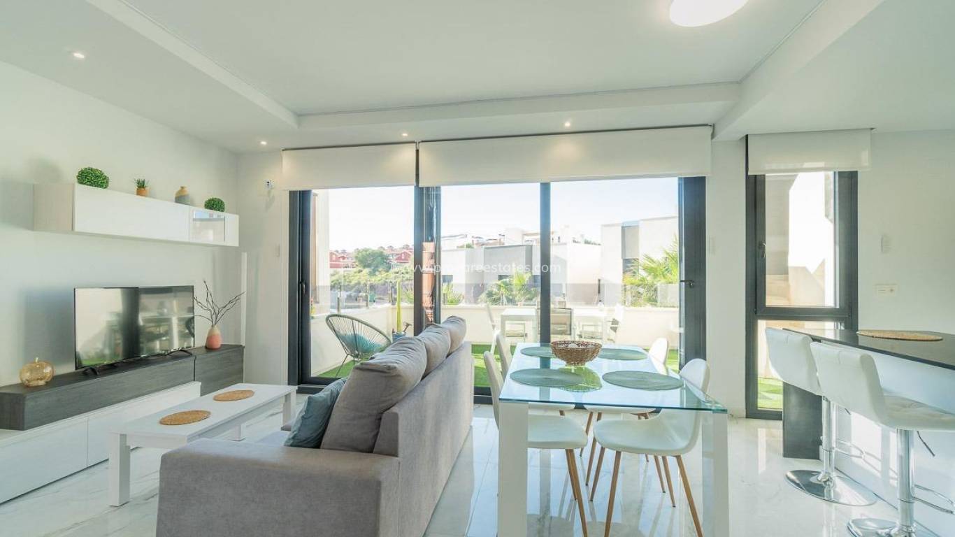 Resale - Town house - Orihuela Costa - Villamartin