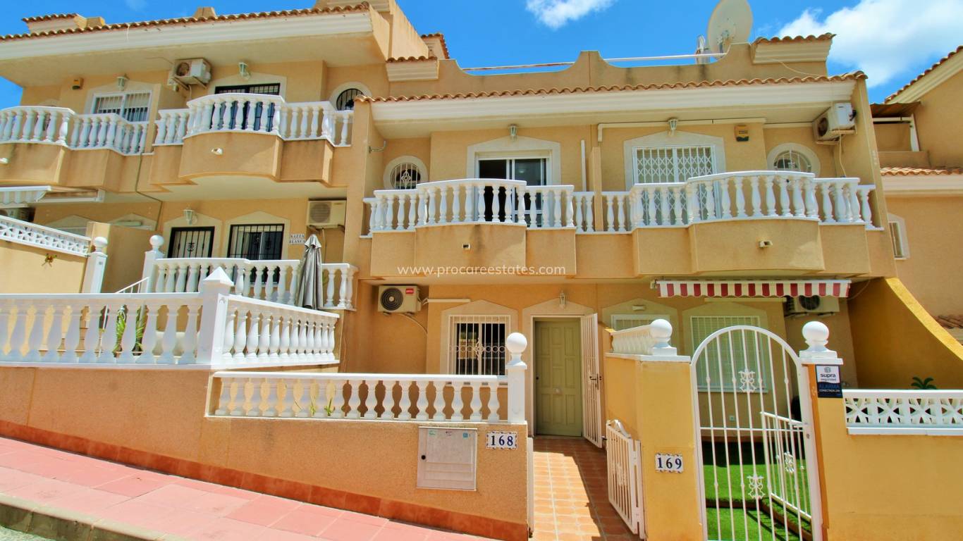 Resale - Town house - Orihuela Costa - Villamartin