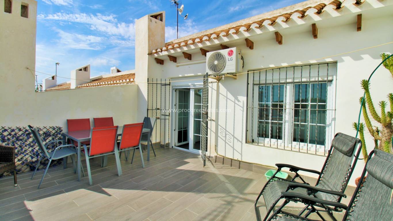 Resale - Town house - Orihuela Costa - Villamartin