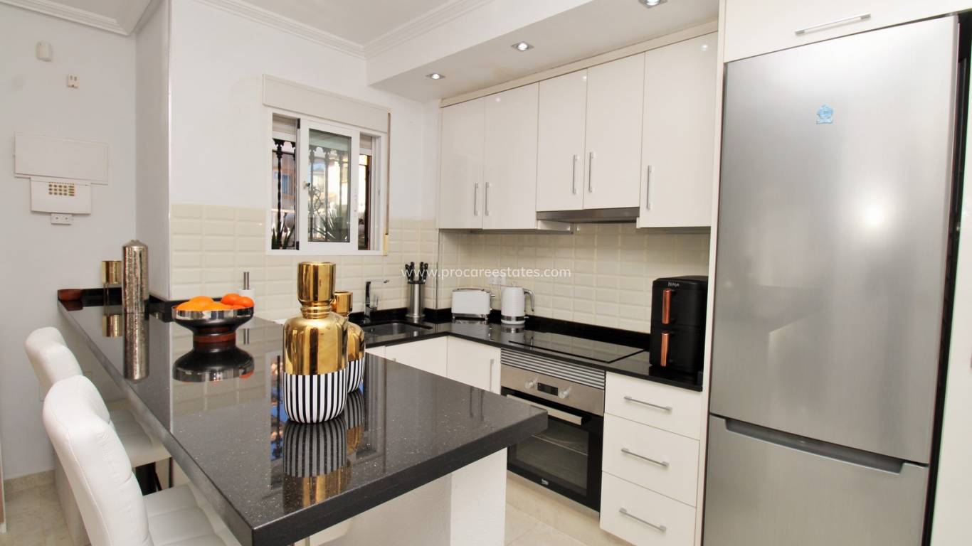 Resale - Town house - Orihuela Costa - Villamartin