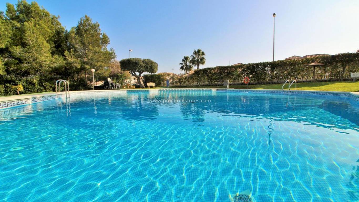 Resale - Town house - Orihuela Costa - Villamartin