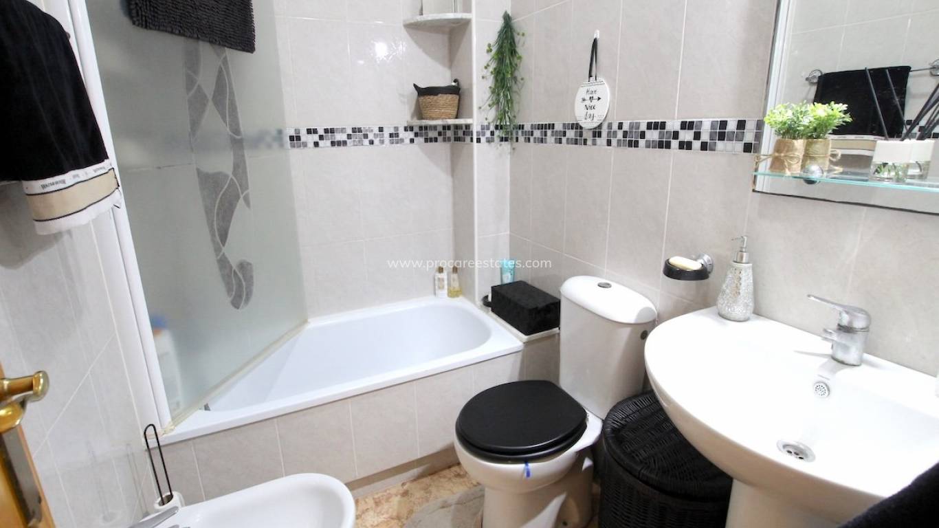 Resale - Town house - Orihuela Costa - Villamartin