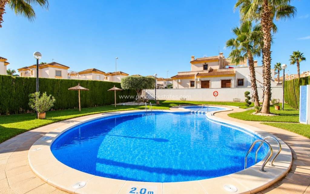Resale - Town house - Orihuela Costa - Villamartin
