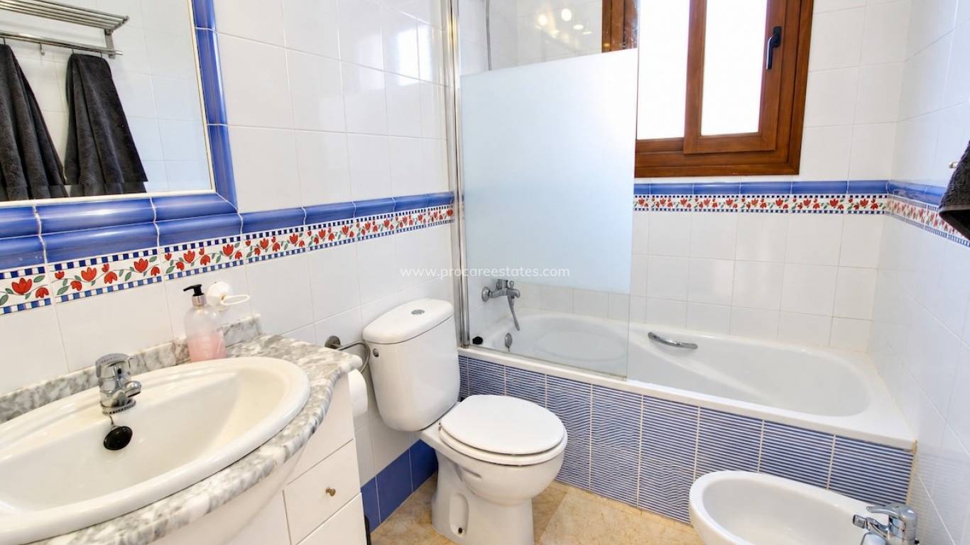 Resale - Town house - Orihuela Costa - Villamartin