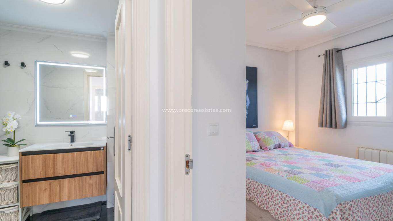 Resale - Town house - Orihuela Costa - Zeniamar-Horizonte-La Campana