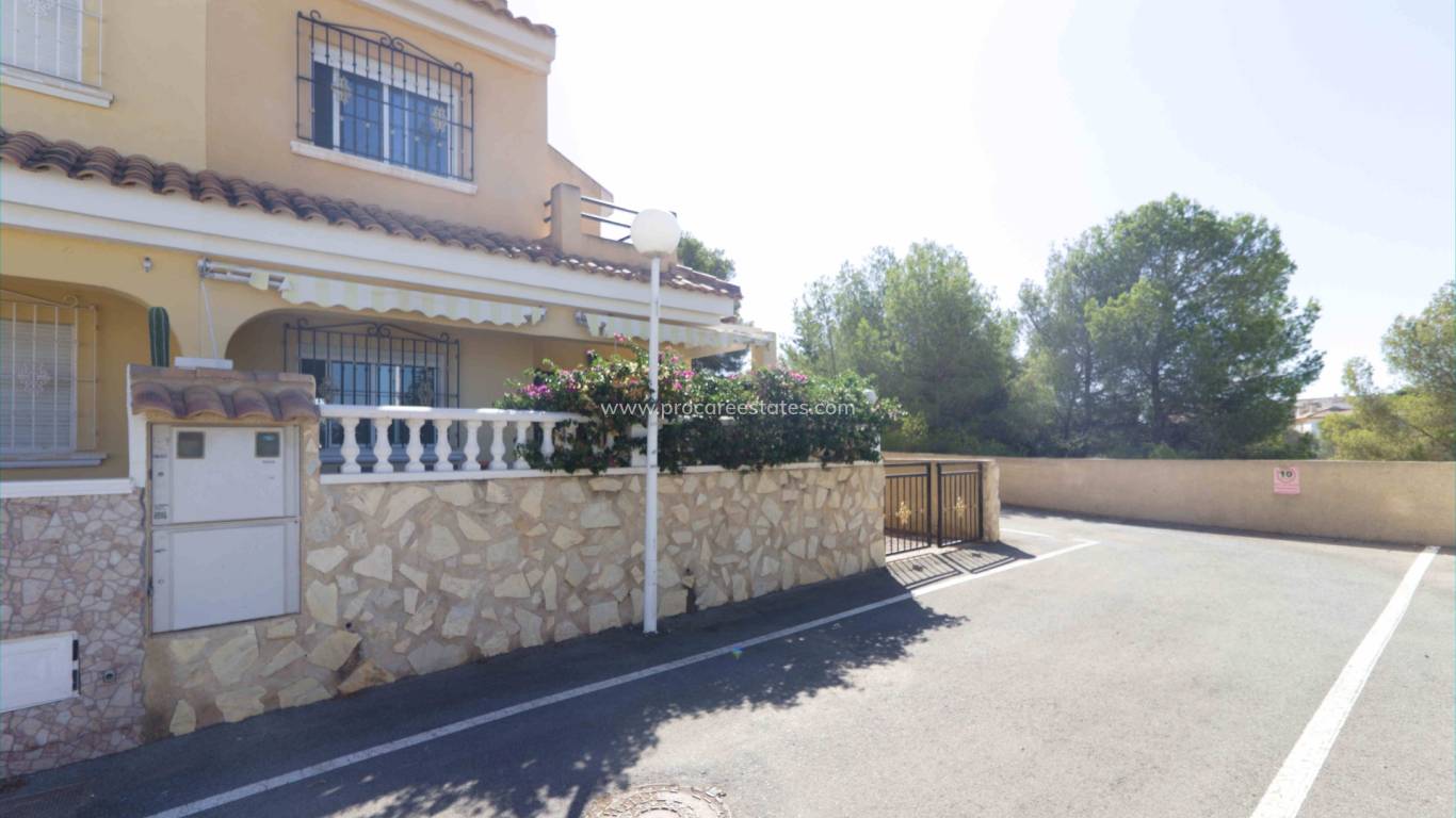 Resale - Town house - Orihuela Costa