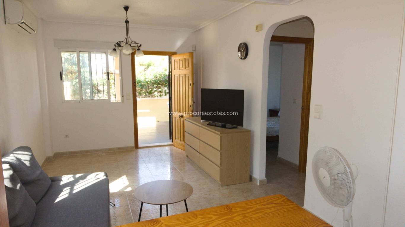 Resale - Town house - Orihuela Costa