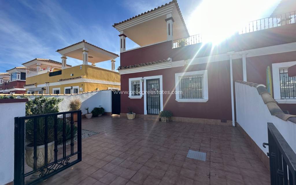 Resale - Town house - Orihuela - Vistabella Golf