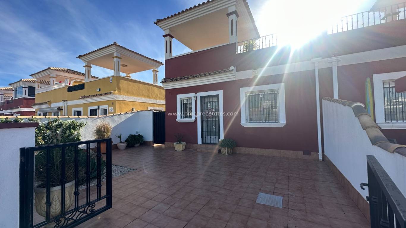 Resale - Town house - Orihuela - Vistabella Golf