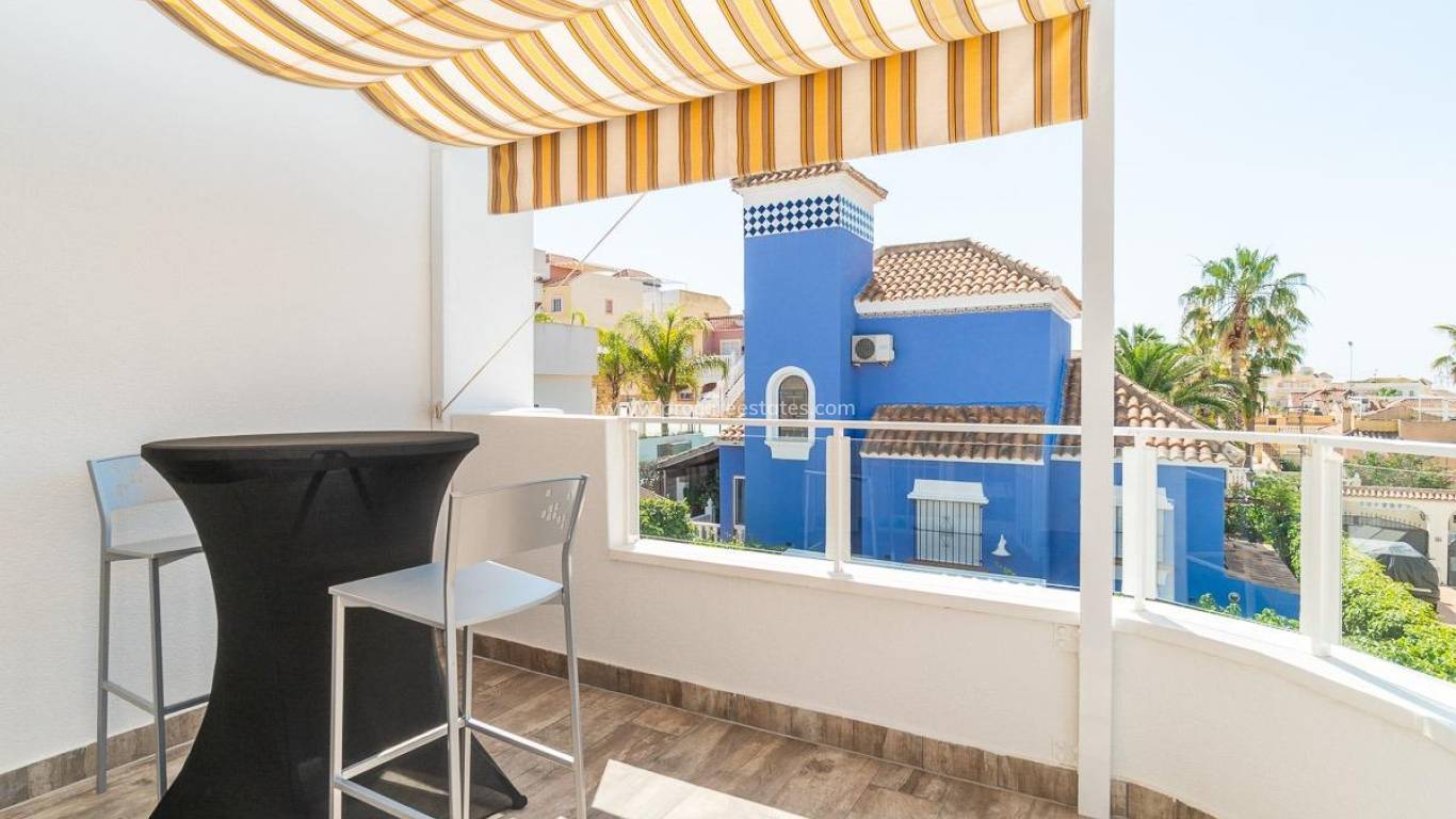 Resale - Town house - San Miguel de Salinas - Las filipinas