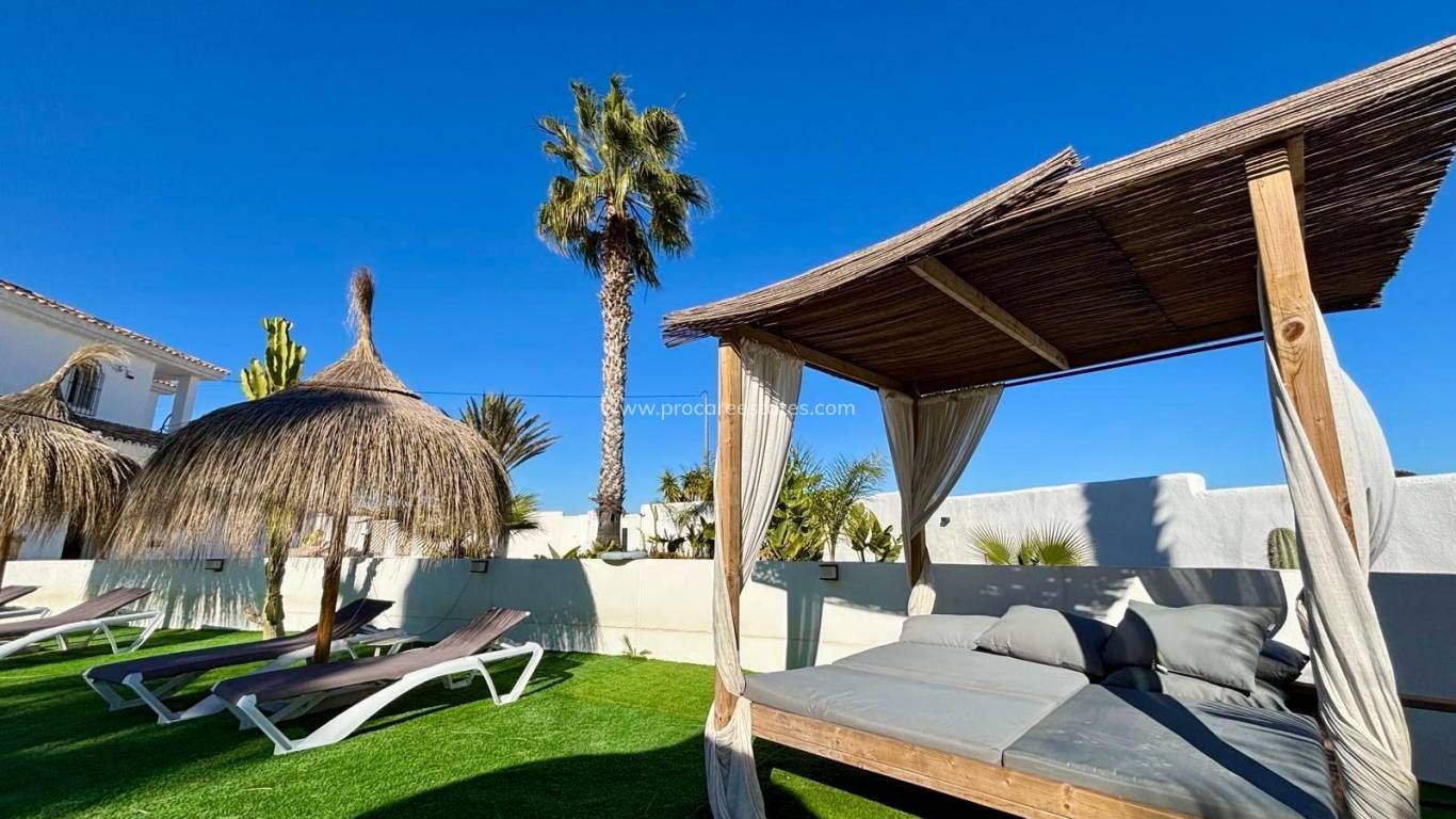 Resale - Town house - San Miguel de Salinas - Pueblo 9