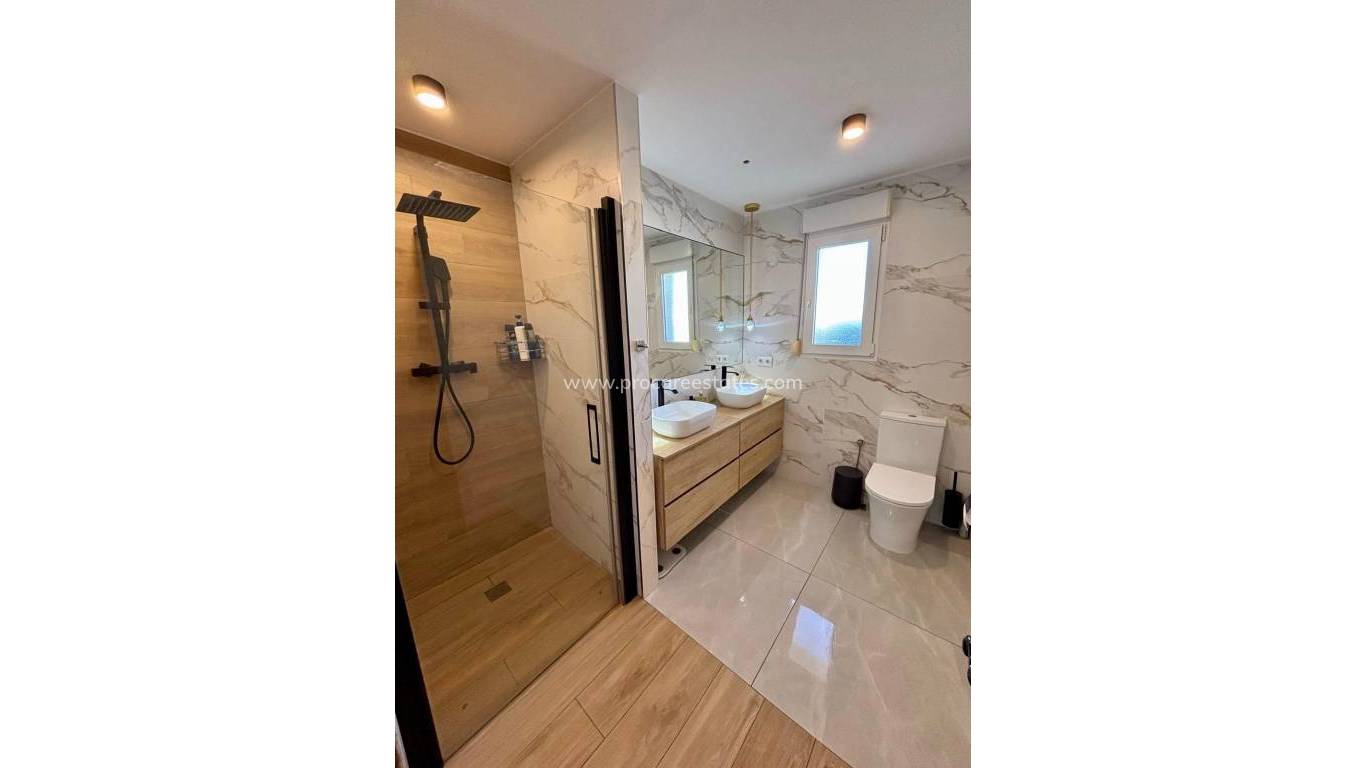 Resale - Town house - San Miguel de Salinas - Pueblo 9