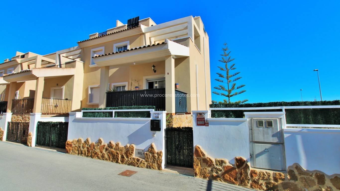Resale - Town house - San Miguel de Salinas