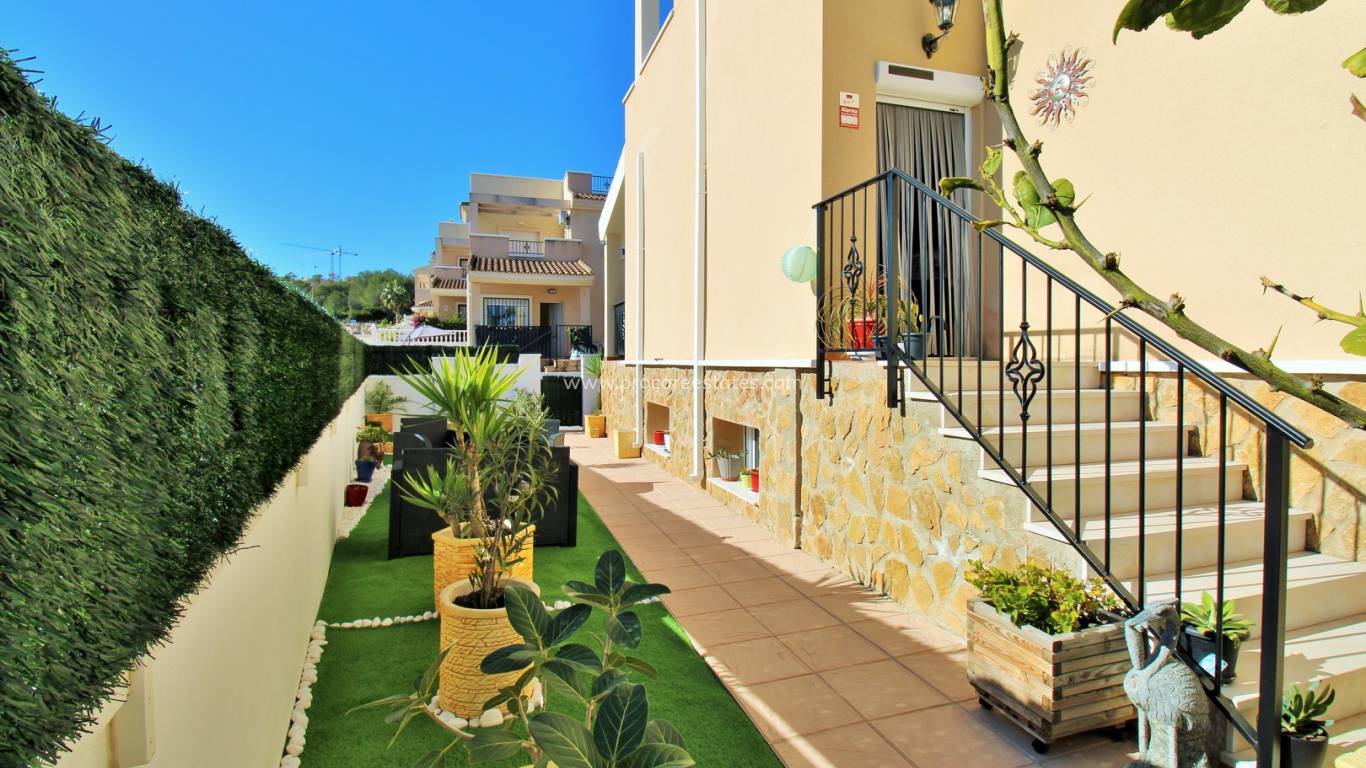 Resale - Town house - San Miguel de Salinas