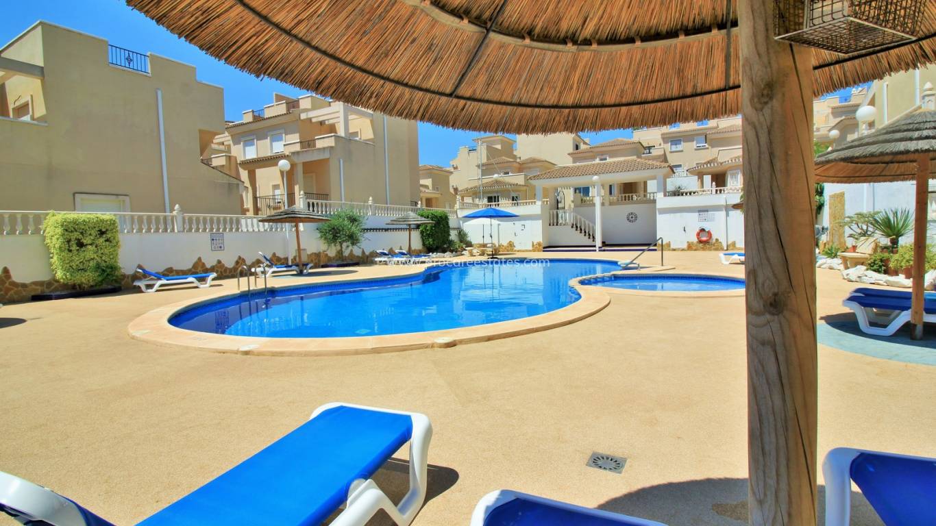 Resale - Town house - San Miguel de Salinas