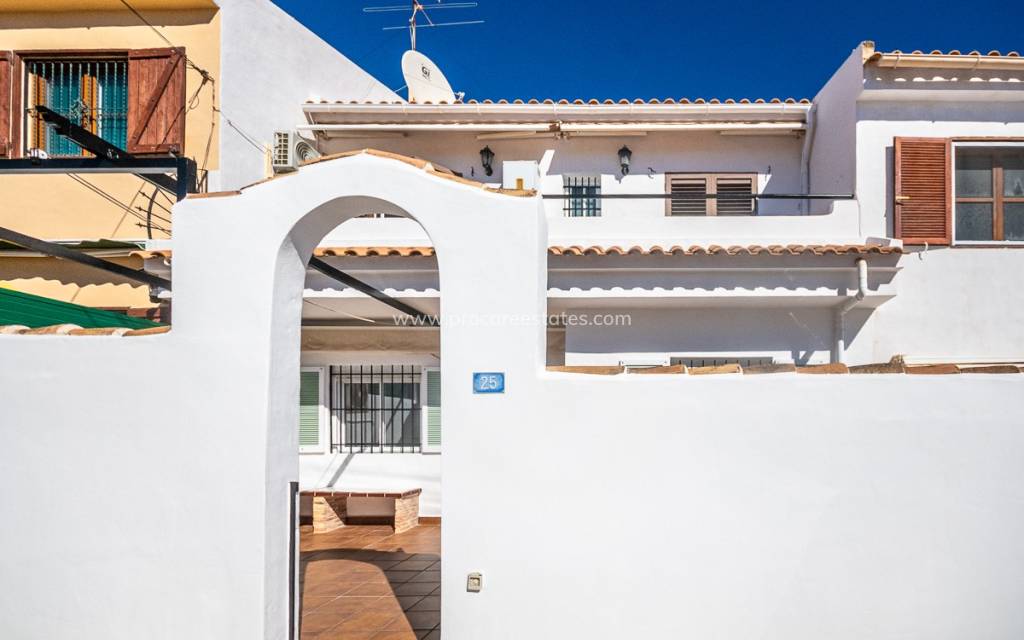 Resale - Town house - San Miguel de Salinas