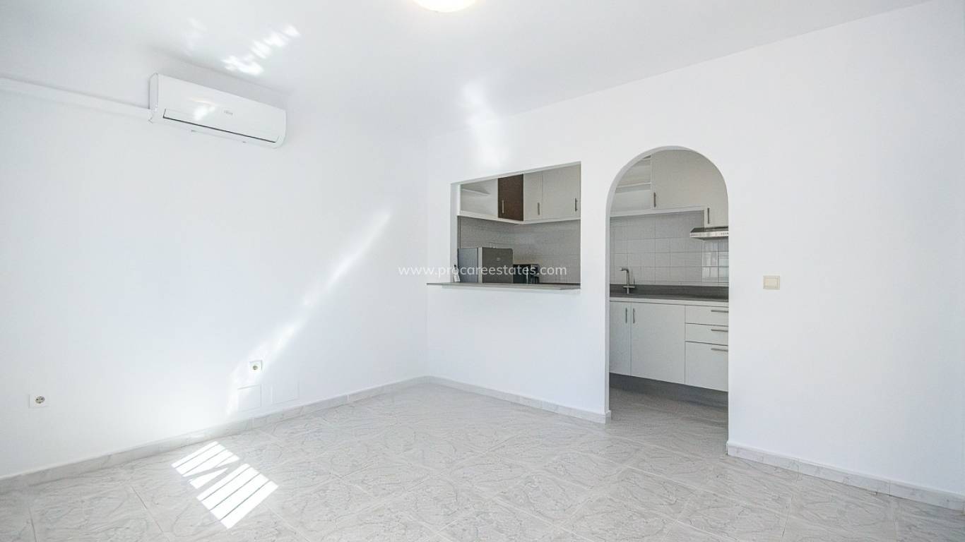 Resale - Town house - San Miguel de Salinas