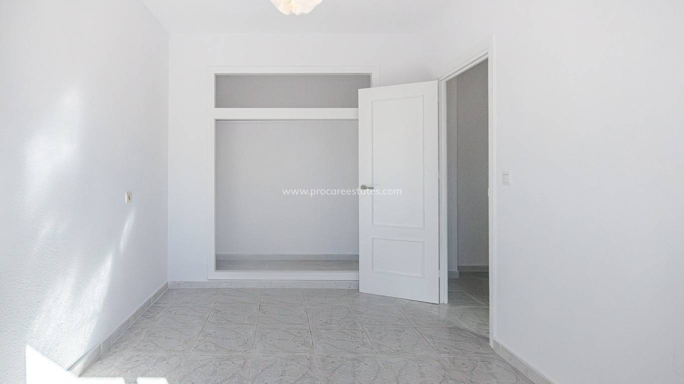 Resale - Town house - San Miguel de Salinas